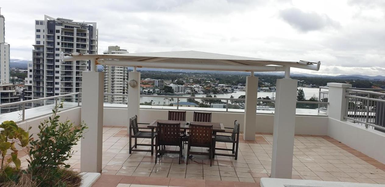 Crown Towers Resort Private Apartments Gold Coast Dış mekan fotoğraf